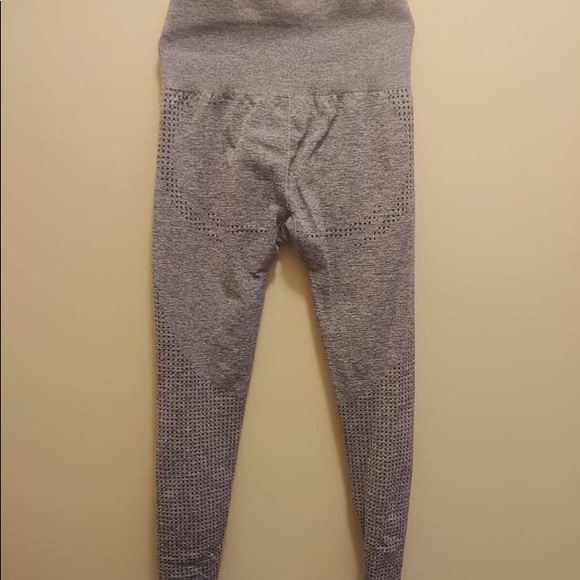 π₯π₯5 items for $25!π₯π₯ Gymshark Leggings-purple-Sm - Picture 2 of 5